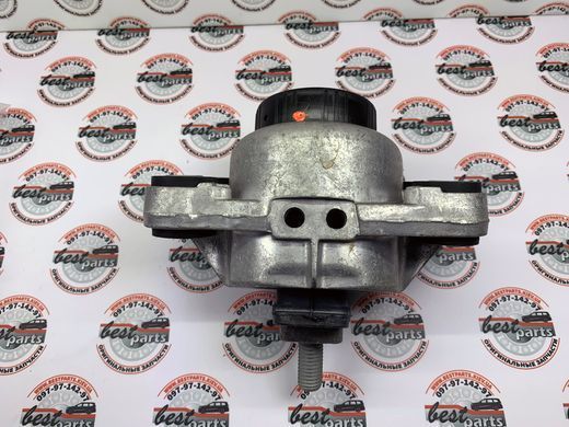 LR123908 Подушка (Опора) двигателя левая Range Rover Vogue L405 / Sport L494