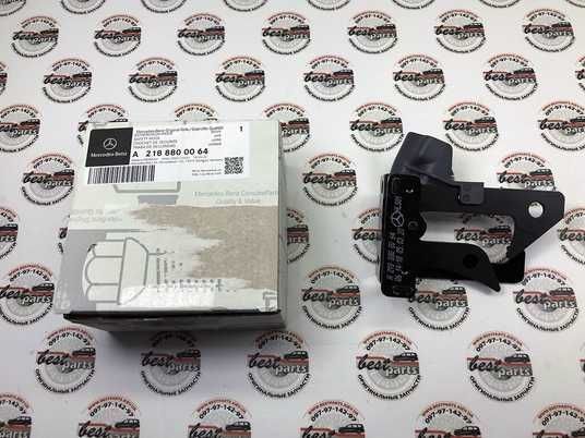メル29949 A2188800064, A 218 880 00 64 Петля замка капота Mercedes C W205