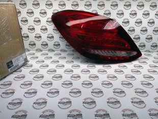 A205906035764, A 205 906 03 57 64 Фонарь задний левый Mercedes C W205