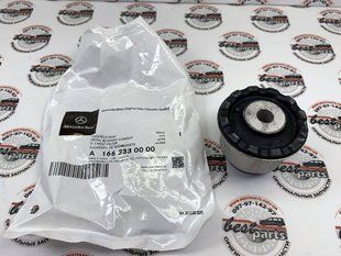 A1663330000, A 166 333 00 00 Сайлентблок переднего верхнего рычага Mercedes ML W164/W166 / GL X164/X166 / R W251