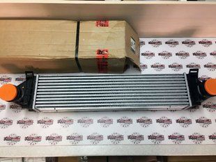 LR031466 Интеркулер (радіатор охолодження турбіни) Range Rover Evoque L538 / Land Rover Discovery Sport L550 / Freelander 2 L359