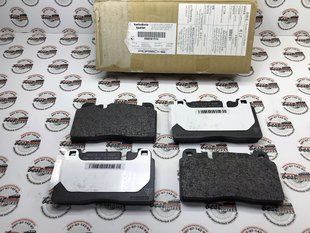 95B698151H, 95B 698 151 H Колодки гальмівні передні чорний супорт Porsche Macan 95B / 95B-2