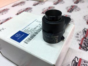 A2125420118, A 212 542 01 18 Датчик переднього парктроника Mercedes ML W166 / GL X166 / SLK R172 / C W204 / E C207 / W212 / CL C216 / CLS C218 / S W221