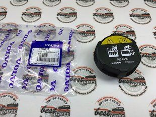 31368311 Кришка розширювального бачка Volvo / XC90 (16-) / XC60 (18-) / XC60 (-17) / XC90 (-14) / XC70 (-16) / XC40 (18-) / V90 CC (17-) / V90 ( 17-) / V70 (-16) / V60 CC (19-) / V60 (19-) / V60 CC (-18) / V60 (-18) / V50 (-12) / V40 CC (-19) / V40 (-19)