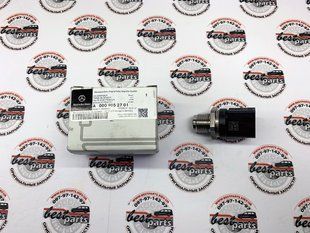 A0009052701, A 000 905 27 01 Датчик давления топливной рампы Mercedes M651 / GLE W166 / C W204/W205 / GLK X204 / E C207/W212 / CLS C218 / S W221.W222 / GLC X253 / V W447