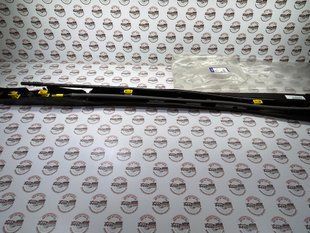 31452002 Защита топливных трубок Volvo XC70 (-16) / XC60 (-17) / V70 (-16) / V60 CC (-18) / V60 (-18) / S80 (-16) / S60 CC (-18) / S60 (-18)