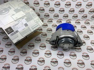 A2222408517, A 222 240 85 17 Подушка (опора) двигателя левая 4matic Mercedes S C217/W222