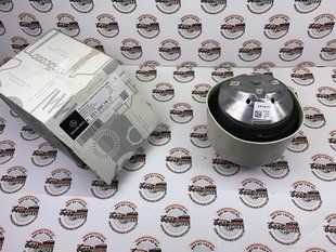 A2212401817, A 221 240 18 17 Подушка (опора) двигателя правая AMG Mercedes CL C216 / S W221 / SL R230