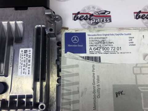 Genuine Mercedes-Benz Control Module 642-900-72-01 