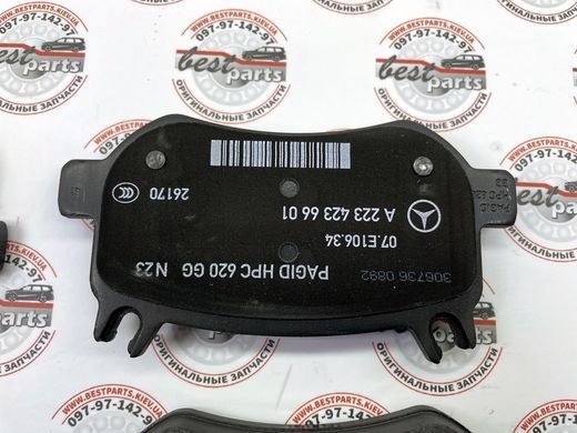 A0004236401, A 000 423 64 01 Колодки гальмівні задні кераміка 63 AMG Mercedes M177 / S W223