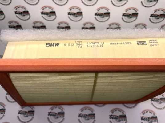 13718513944, 13 71 8 513 944 Фильтр воздушный BMW B32 / B37 / B38