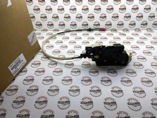 95853101500, 958 531 015 00 Замок передней левой двери с доводчиком Porsche Cayenne 958