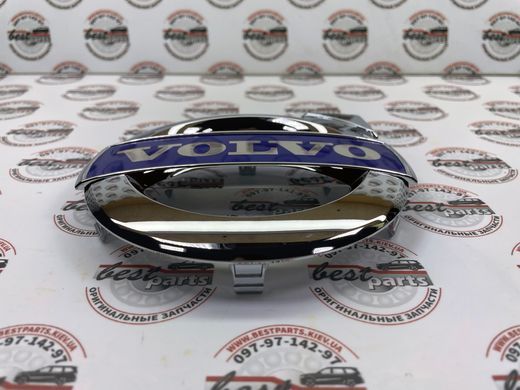 31383030 Эмблема решетки радиатора Volvo XC60 (-17) V60 CC (-18) V60 (-18) S60 CC (-18) S60 (-18)