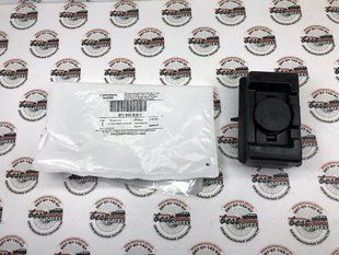 971802819C, 971 802 819 C Опора (гніздо) під домкрат Porsche Panamera 971