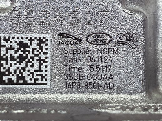 104123463 Насос водяний (Помпа водяна) 3.0 Petrol Range Rover Vogue L405 / Sport L494 / Land Rover Defender L663