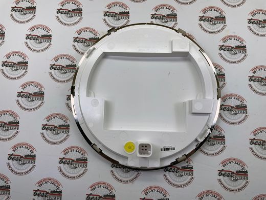 A0008881300, A 000 888 13 00 Емблема в радіаторні грати з Distronic Plus Mercedes EQC N293 / EQE X294 / EQS X296 / GLC X254