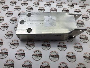 A2056200595, A 205 620 05 95 Кронштейн переднего усилителя левый Mercedes C W205