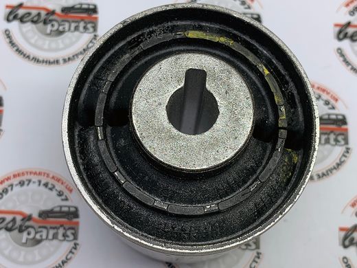 A1673334600, A 167 333 46 00 Сайлентблок задний, переднего нижнего рычага Mercedes GLE W167/C167 / GLS X167