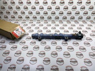 LR022983 Топливная рейка правая с клапаном давления 4.4 Diesel Range Rover Vogue L322/L405 / Sport L494