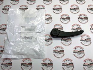95B823661A, 95B 823 661 A Важіль (ручка) троса відкривання капота Porsche Macan 95B/95B-2 / 918 Spyder