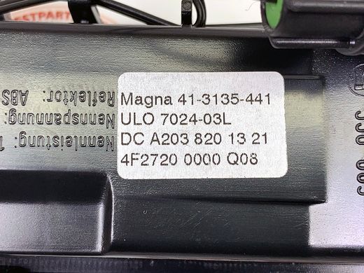 A2038201321, A 203 820 13 21 Повторитель поворота левого бокового зеркала Mercedes E W211 / G W463