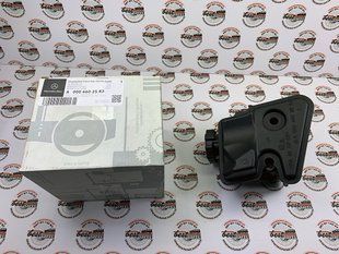 A0004602583, A 000 460 25 83 Бачок гидроусилителя (ГУР) Mercedes ML W164 / E W211 / CL C216 / CLS C219 / S W221 / R W251