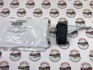 95B253144, 95B 253 144 Кронштейн (утримувач) глушника Porsche Macan 95B / 95B-2