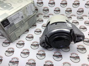 A2222407900, A 222 240 79 00 Подушка (опора) двигателя правая 4matic Mercedes M176 / S W222