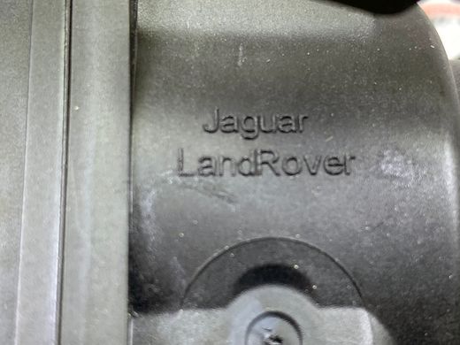 LR117568 Термостат в сборе с корпусом Range Rover Vogue L405 / Sport L494 / Velar L560 / Land Rover Discovery 4/5 L319/L462