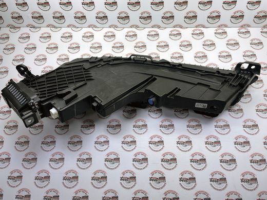 63115A9CF86, 63 11 5 A9C F86 Фара передняя правая верхняя диодная Crystal BMW 7 G70