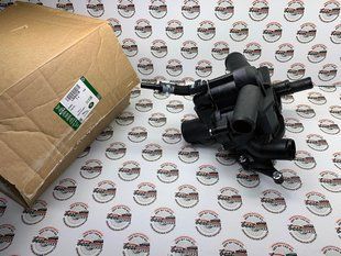 LR004318 Термостат в сборе Range Rover Vogue L322 / Sport L320