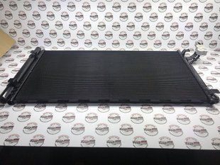 LR075358 Радиатор кондиционера (Конденсатор) 2.0 Petrol Range Rover Evoque L538 / Land Rover Sport L550