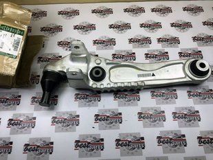 LR090505 Рычаг передней подвески задний, нижний правый Range Rover Velar L560