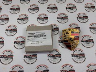 9P1853601, 9P1 853 601 Значок капота Porsche Cayenne 958/9YA / Panamera 970 / Macan 95B/95B-2 / Taycan 9J1