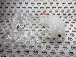 LR023080 Бачок розширювальний Range Rover Vogue L322