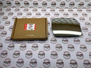 LR011049 Стекло зеркала (зеркальный элемент) правое Range Rover Vogue L322