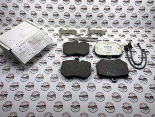 3W0698151S, 3W0 698 151 S Колодки гальмівні передні, керамічні Bentley Continental