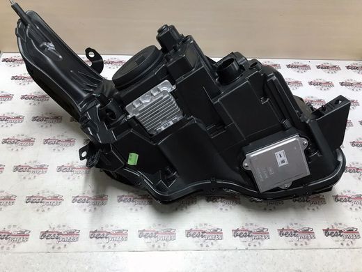 LR067213 Блок фара передняя левая с адаптивным ксеноном Range Rover Vogue L405