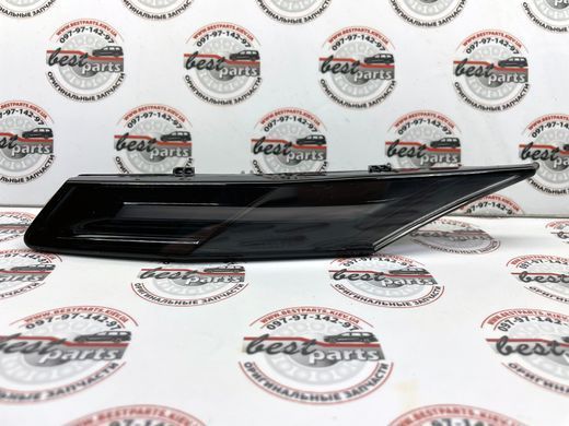 9J0953041C, 9J0 953 041 C Повторитель поворотов левый боковой, на крыле Cross Turismo Porsche Taycan 9J1
