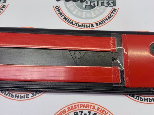 95851295501041, 958 512 955 01041 Накладка декоративна задньої кришки багажника нижня чорна Porsche Cayenne 958