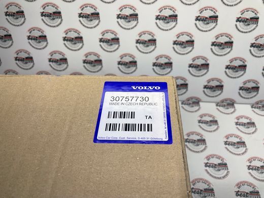 30757730 Корпуси масляного фільтра з фільтром у зборі D520/D524 Volvo XC70 (-16) XC60 (18-) V70 (-16) V60 CC (-18) V60 (-18) V50 (-12) V40 CC (-19) V40 (-19) S80 (-16) S60 CC (-18) S60 (-18) S40 (-12) C70 (-13) C30 (-13)