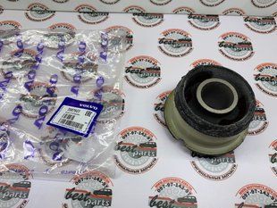 3507923 Подушка (Опора) переднего подрамника Volvo XC90 (-14) / XC70 (-07) / V70 (-08) / S80 (-06) / S60 (-09)