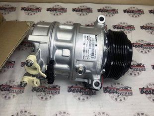LR112585 Компрессор кондиционера Range Rover Vogue L405 / Sport L494 / Land Rover Discovery 3/4 L319
