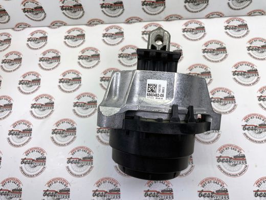 22116860482, 22 11 6 860 482 Подушка (опора) двигателя правая BMW B57 / 3 G20/G21 / 5 G30/G31 / 6 G32 / 7 G11/G12 / 8 G14/G15/G16 / X1 U11/U12 / X2 U10 / X3 G01 / X4 G02/ / X5 G05 / X6 G06 / X7 G07