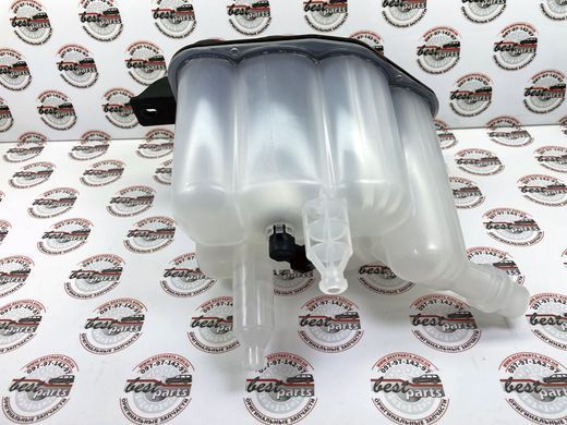 LR115228 Бачок розширювальний охолоджуючої рідини Range Rover Evoque L551 / Land Rover Discovery Sport L550