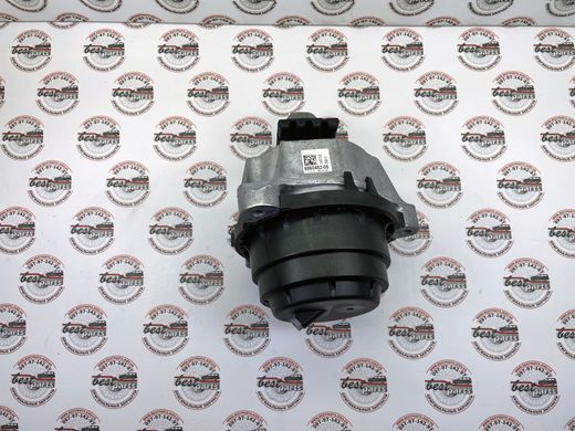 22116860482, 22 11 6 860 482 Подушка (опора) двигателя правая BMW B57 / 3 G20/G21 / 5 G30/G31 / 6 G32 / 7 G11/G12 / 8 G14/G15/G16 / X1 U11/U12 / X2 U10 / X3 G01 / X4 G02/ / X5 G05 / X6 G06 / X7 G07