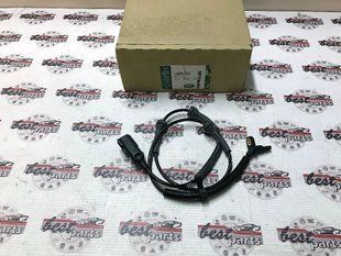 LR001056 Датчик числа оборотів (ABS) передній Land Rover Freelander 2 L359