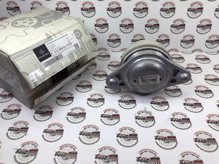 A212240611764, A 212 240 61 17 64 Подушка (Опора) двигателя левая Mercedes E W212 / CLS C218