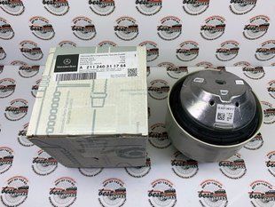 A2112403117, A 211 240 31 17 Подушка (опора) двигателя левая AMG Mercedes E W211 / CL C216 / CLS C219 / S W221 / SL R230