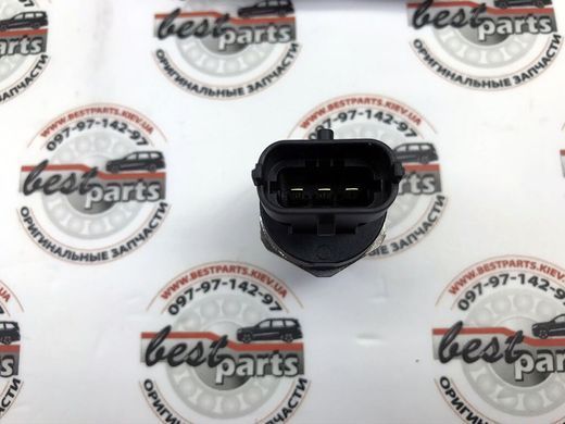 LR020693 Датчик тиску паливної рейки 4.4 Diesel Range Rover Vogue L322 / L405 / Sport L494